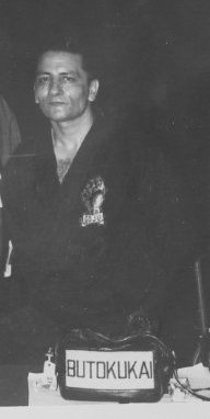 Grandmaster Peter G. Urban at the Butokukai.